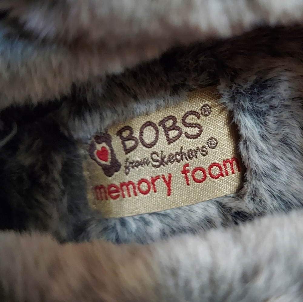 Bobs For Cats From Skechers Winter Cat Faux Fur Lined Vegan Memory Foam Slippers - Picture 9 of 14